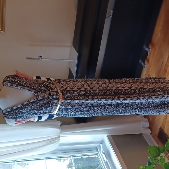 Suzy Shier Jumpsuit Size S - Picture 6 of 15